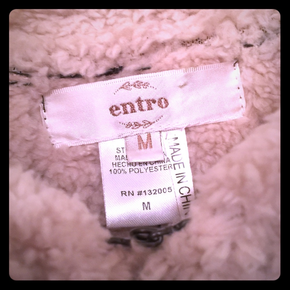Entro cape - Picture 5 of 5